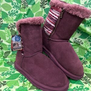 Lamo purple/pink Suede Boots, fur lined, yarn accents, size 10
